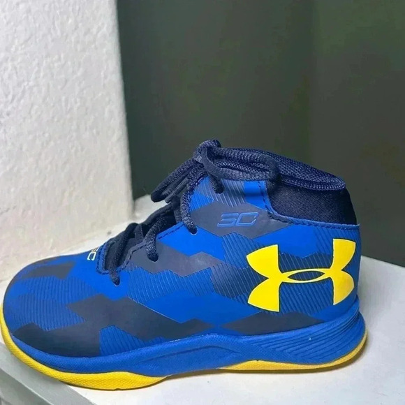 Under Armour Curry 3 Zer0 Kids Shoes Sz 7K 1278334-400 Blue Yellow EUC NBA - Picture 4 of 9